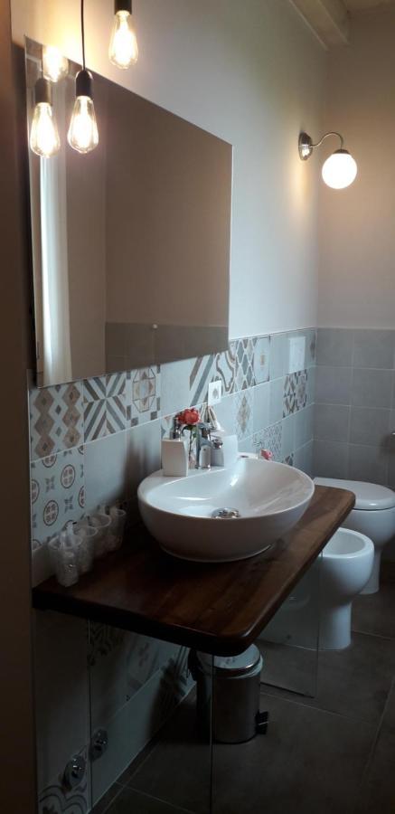 Agriturismo Vitae Fabbrico Eksteriør billede