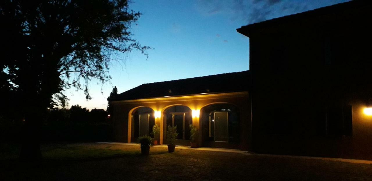 Agriturismo Vitae Fabbrico Eksteriør billede